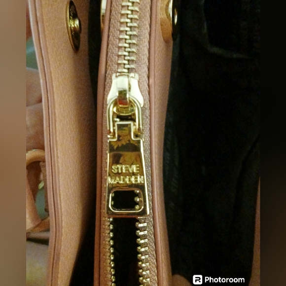 NWOT Steve Madden handbag. Womens. Color: Blush With shoulder strap. - Picture 7 of 16